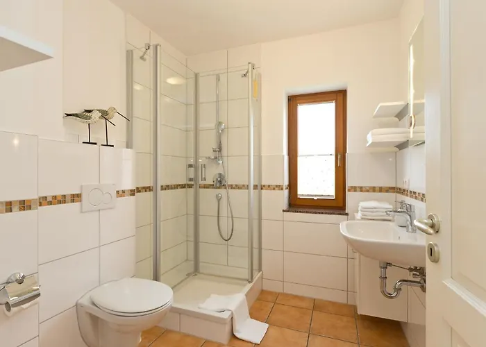 Haus Sarah 4 Am Lorenweg 10 * Göhren-Lebbin