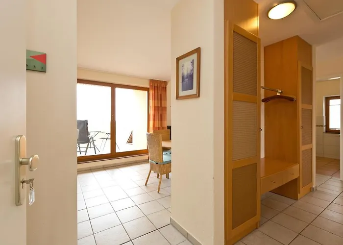 Haus Sarah 4 Am Lorenweg 10 Apartamento *